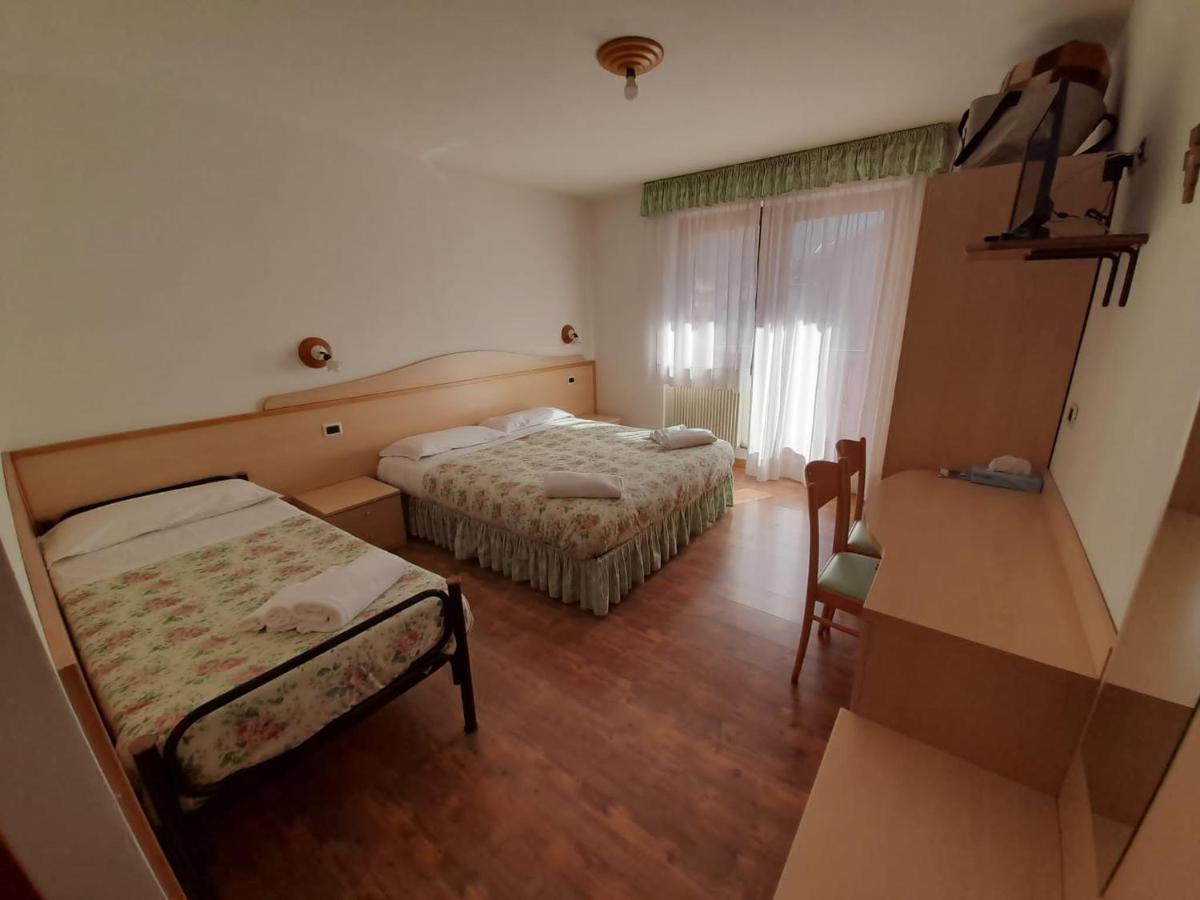 Hotel Garni B&B Maffei Pinzolo Eksteriør bilde